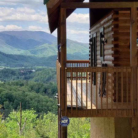 Yogi'S Den: Breathtaking Views! 3 Min To Dollywood, On 1 Acre! Villa Sevierville Luaran gambar