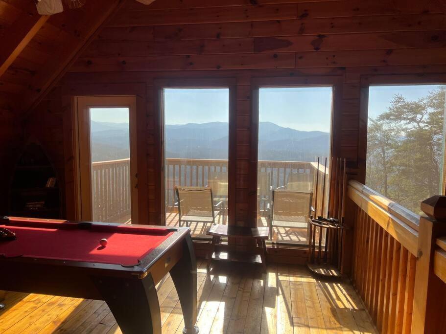Yogi'S Den: Breathtaking Views! 3 Min To Dollywood, On 1 Acre! Villa Sevierville Luaran gambar