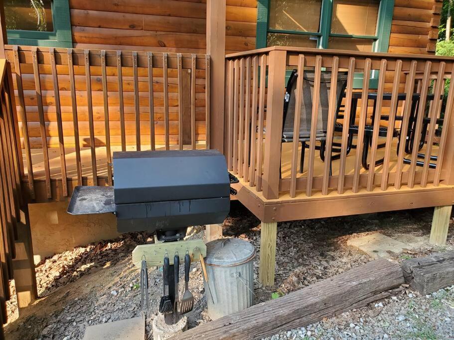 Yogi'S Den: Breathtaking Views! 3 Min To Dollywood, On 1 Acre! Villa Sevierville Luaran gambar